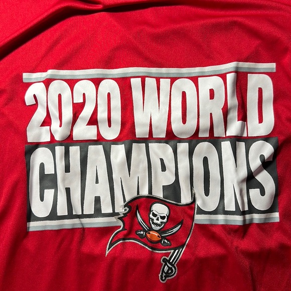 2020 World Champions Buccaneers Shirt - Picture 2 of 6
